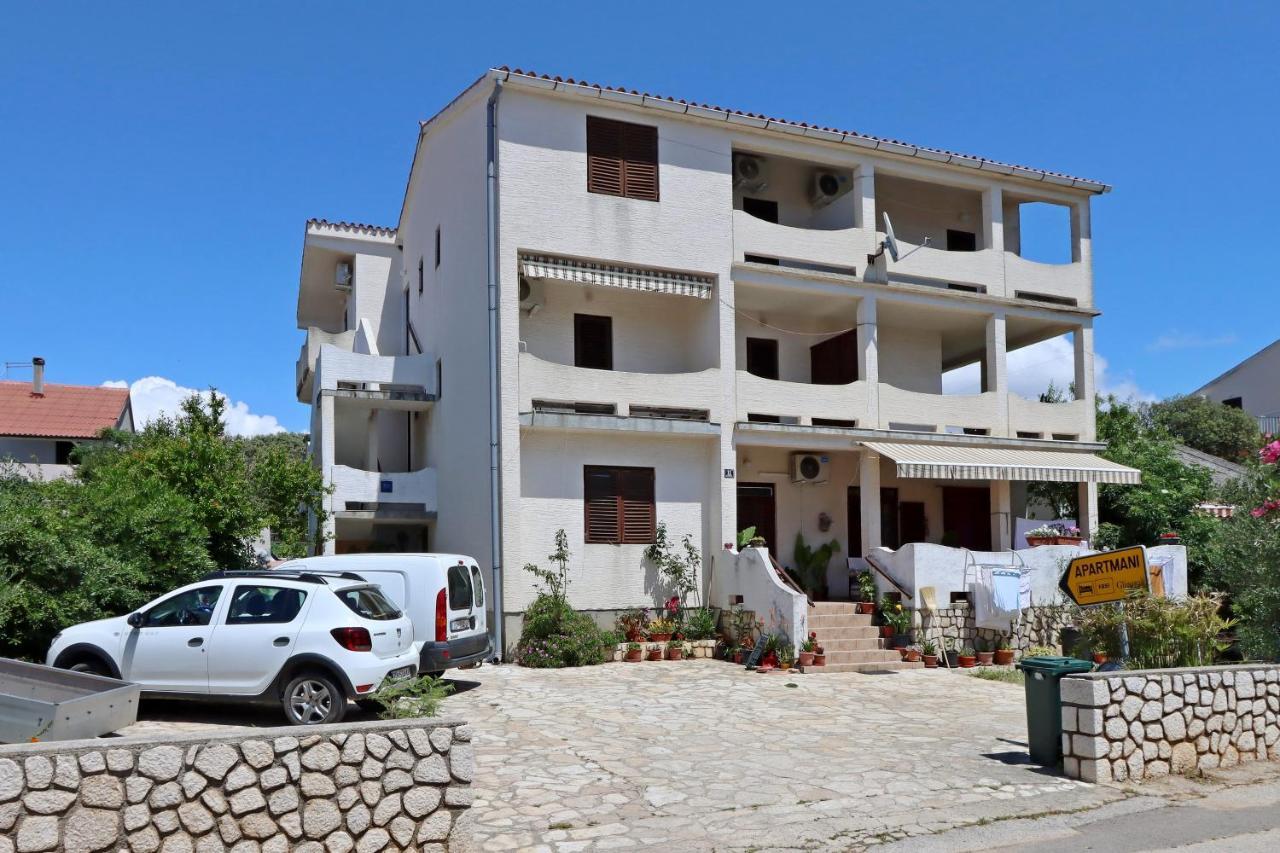 Apartments By The Sea Mandre, Pag - 3084 コラン エクステリア 写真